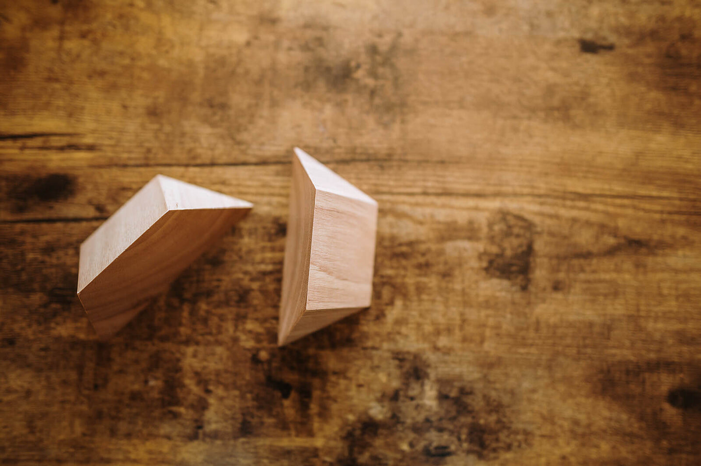 Pyramid Large 2-Piece