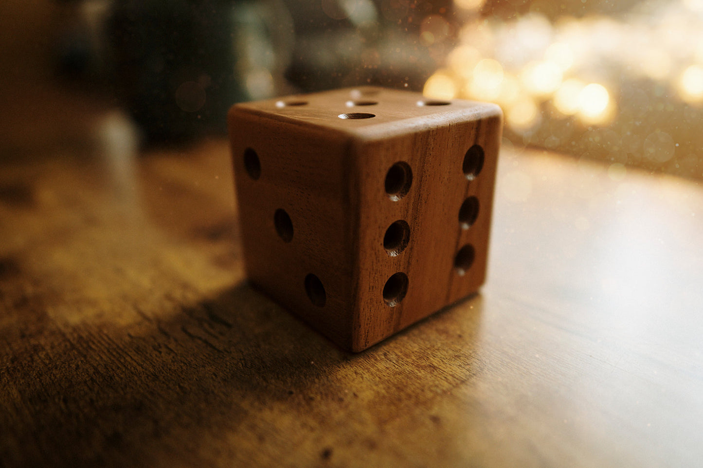 Magic Dice - Can you find the marble in the dice maze?